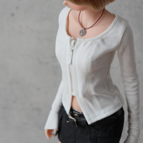 Minimal Zip Knit - Image 6