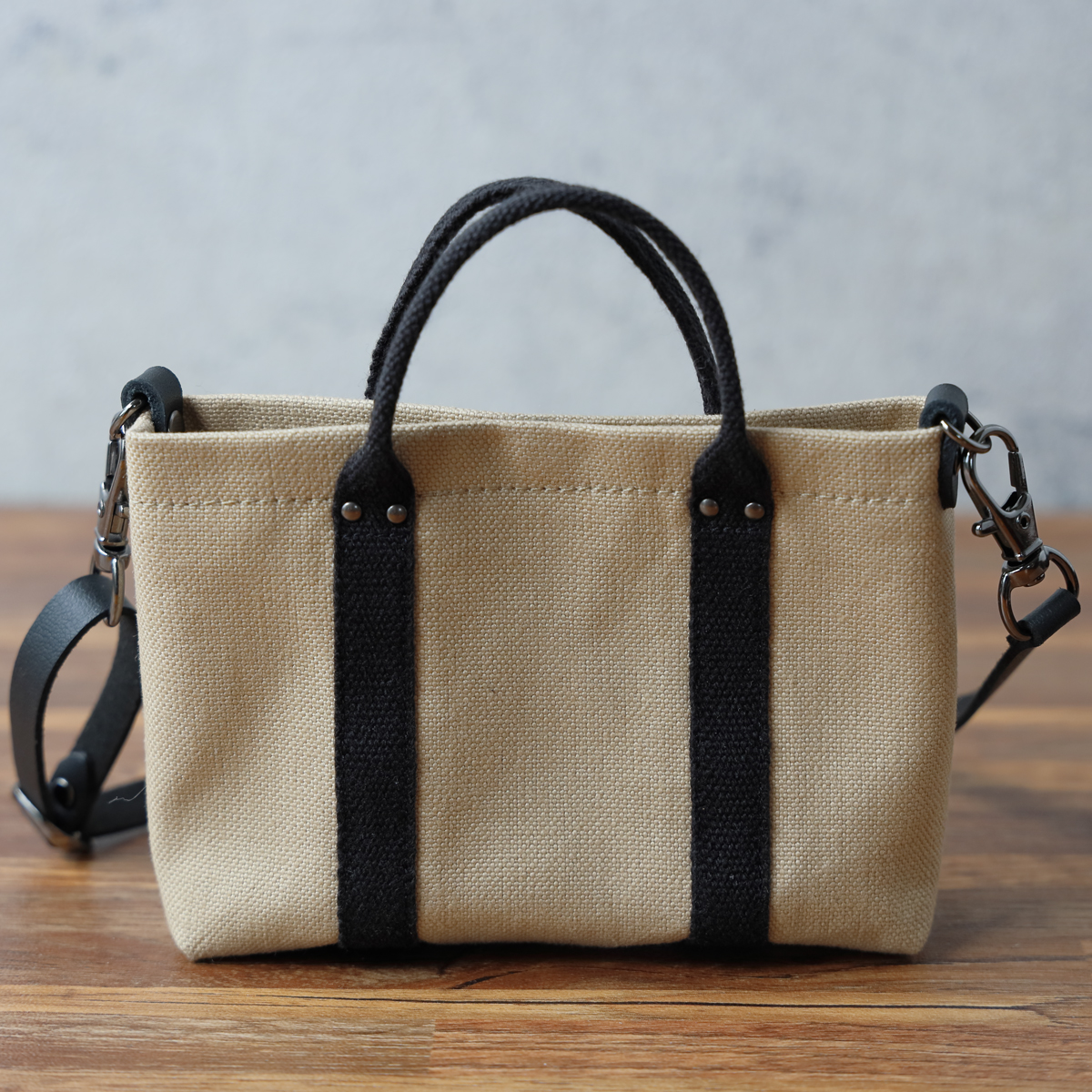 2 Pocket - Image 12