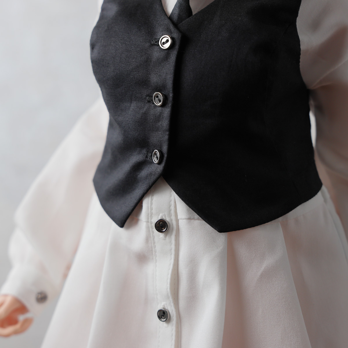 Two Moods - For Pear Body (White & Black)